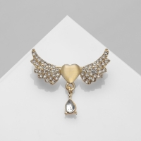 Брошь &laquo;Сердце&raquo; крылатое, цвет белый в золоте