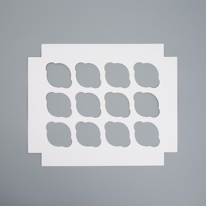 Коробка складная на 12 капкейков с окном &laquo;С Новым годом!&raquo; 32.8 х 25.6 х 10 см, Новый год