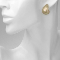 Серьги пластик &laquo;Капля&raquo; гладкие мини, цвет бежевый