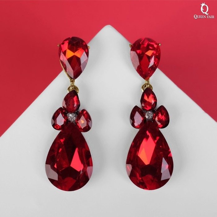 Серьги висячие со стразами «Вечеринка» цветок из капель, цвет красно-белый в золоте, 6,3 см Серьги висячие со стразами «Вечеринка» цветок из капель, цвет красно-белый в золоте, 6,3 см