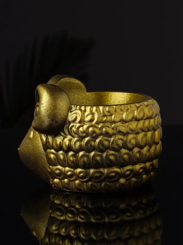 Кашпо "Баран" 12х10х7 см , золото