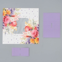 Коробка для конфет, кондитерская упаковка, 4 ячейки, &laquo;Цветы&raquo;, 10.5 х 10.5 х 3.5 см