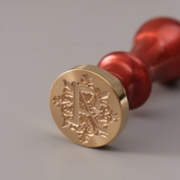 Печать для сургуча с пластиковой ручкой "Буква А на вензеле" 2,5х2,5х6,3 см