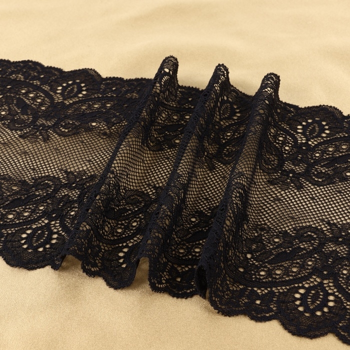 Кружевная эластичная ткань, 190 мм × 2,7 ± 0,5 м, цвет чёрный Кружевная эластичная ткань, 190 мм × 2,7 ± 0,5 м, цвет чёрный