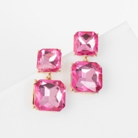 Серьги со стразами &laquo;Иллюзион&raquo; полутона квадраты, цвет розовый в золоте