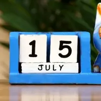 Календарь настольный &laquo;Котик&raquo;, 13&times;6&times;7 см, дерево, синий