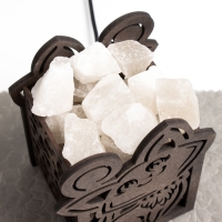 Соляной светильник "КОШЕЧКА" деревянная Е14 15Вт 1,4 кг Соляной светильник "КОШЕЧКА" деревянная Е14 15Вт 1,4 кг