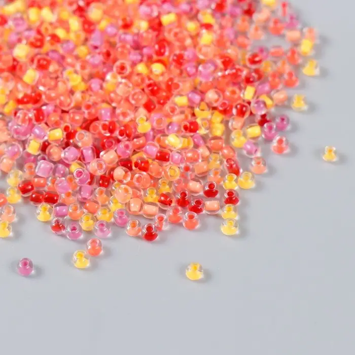 Бисер стекло 12/0 "Прозрачный. Цветная серединка. Красный" 10 гр