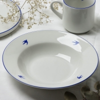 Тарелка плоская керамическая «Ласточка», 22.4 см, 300 мл, цвет белый Тарелка плоская керамическая «Ласточка», 22.4 см, 300 мл, цвет белый