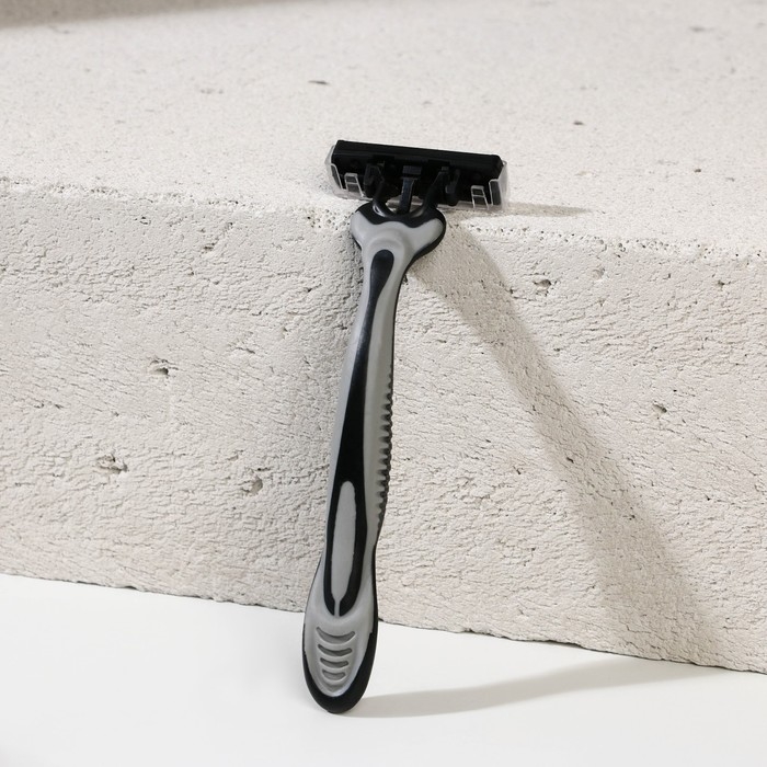 Подарочный набор косметики «С праздником!», гель для бритья 110 мл и бритва, HARD LINE Подарочный набор косметики «С праздником!», гель для бритья 110 мл и бритва, HARD LINE