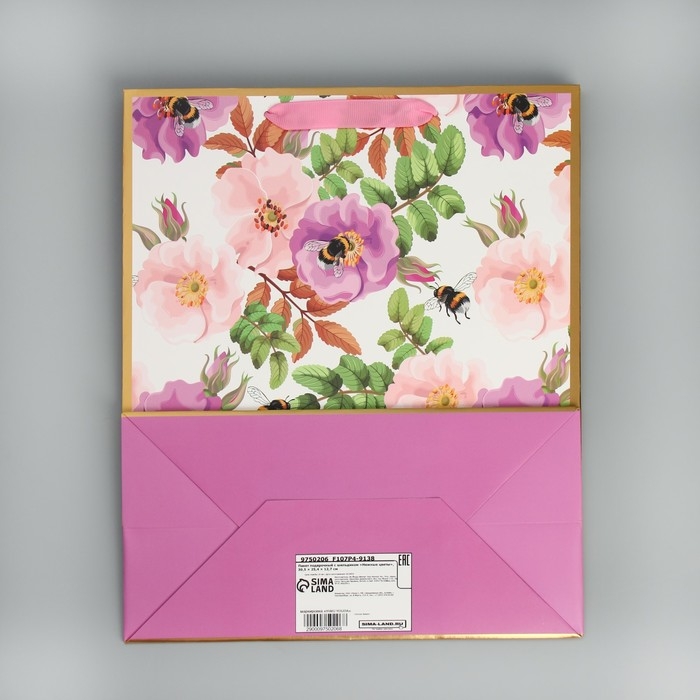 Пакет подарочный, упаковка, &laquo;Нежные цветы&raquo;, 30.5 х 25.4 х 12.7 см