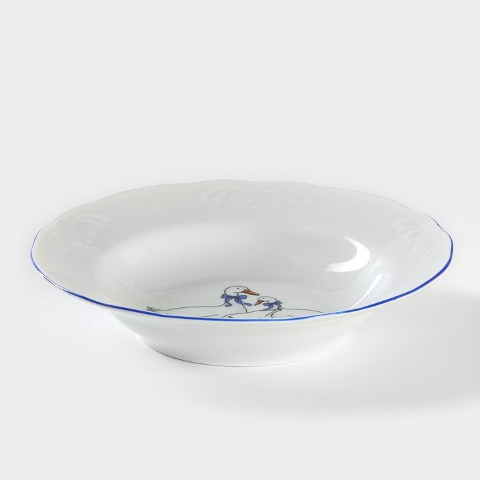 Тарелка фарфоровая глубокая &laquo;Гуси&raquo;, 250 мл, d=20 см, деколь МИКС