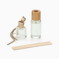 Подарочный набор: Ароматизатор для машины 10 мл. и для дома 30 мл. &laquo;Аромадиффузор: Цветы&raquo;, аромат орхидея.