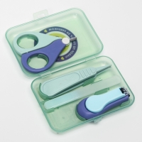 Детский маникюрный набор (ножницы, книпсер, пилка, пинцет), цвет голубой