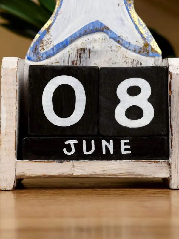 Календарь настольный &laquo;Морская звезда&raquo;, 10.5&times;5.5&times;18 см, дерево, золотисто-синий