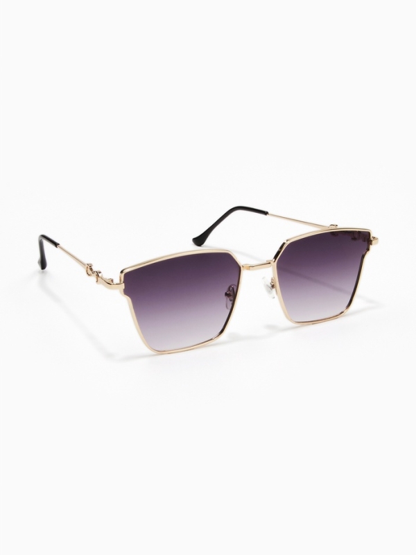 Очки солнцезащитные uv 400, дужка 13.8 см, ширина 12.8 см, линза 4.9&times;5.3 см