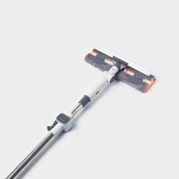 Оконная швабра с креплением на зажимах 28х8 см, длина 103-145 см, 2 насадки, 45+180 поворот   107959