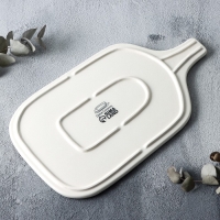 Блюдо керамическое «Фьюжен», 29.7х17.5 см, цвет белый Блюдо керамическое «Фьюжен», 29.7х17.5 см, цвет белый