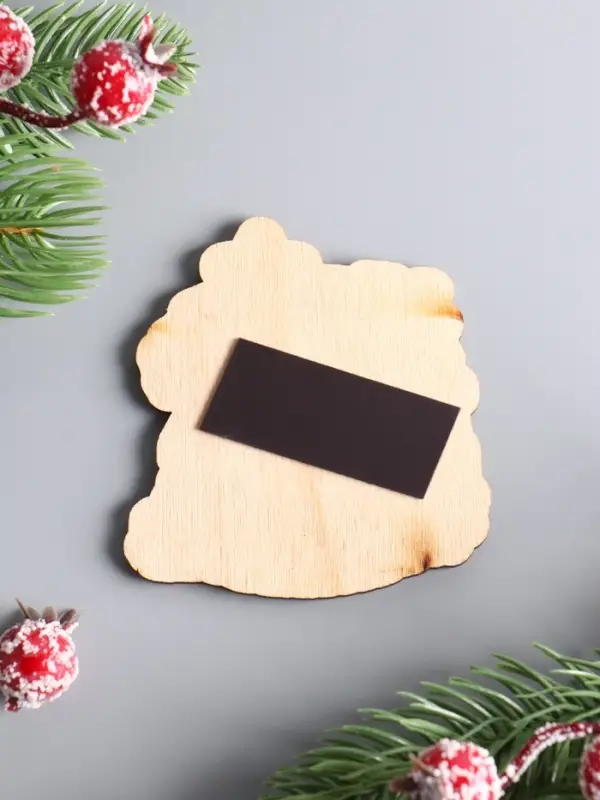 Магнит новогодний 2026 &laquo;Берегу дом и Счастье в нём&raquo;, размер магнита 6.5&times;7 см