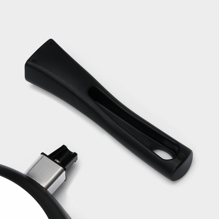 Сковорода &laquo;Традиция&raquo;, d=22 см, стеклянная крышка, съёмная ручка, антипригарное покрытие, цвет чёрный