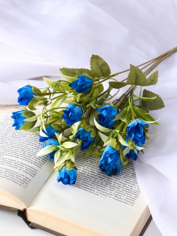 Букет "Садовая гуттата" 28 см, микс