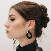 Серьги металл «Цепь» неровность, 2 звена, цвет золотисто-чёрный Серьги металл «Цепь» неровность, 2 звена, цвет золотисто-чёрный