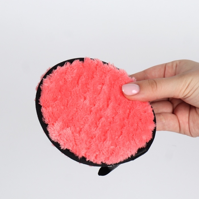 Спонж для умывания, d = 11 см, с подвесом, цвет МИКС