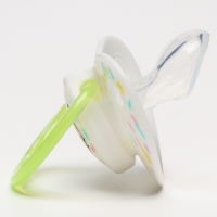 Соска - пустышка силиконовая ортодонтическая «Кошечка», от 0 мес., с колпачком, цвет желтый Соска - пустышка силиконовая ортодонтическая «Кошечка», от 0 мес., с колпачком, цвет желтый