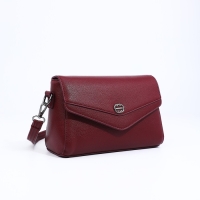 Сумка-мессенджер на магните, цвет бордовый Сумка-мессенджер на магните, цвет бордовый