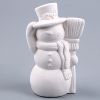 Новый год! Фигурка под роспись &laquo;Снеговик с метлой&raquo;, с кистью