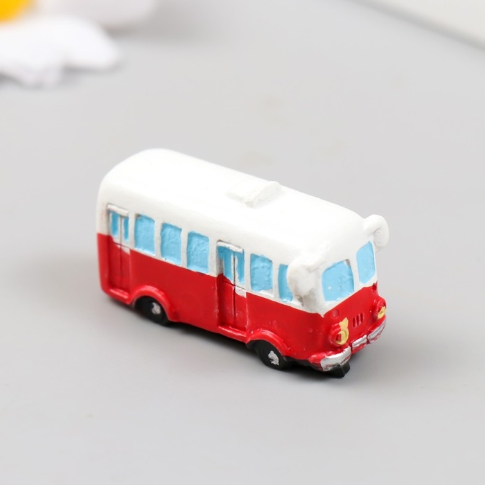 Фигурка для флорариума полистоун Фигурка для флорариума полистоун "Автобус" 4,4х2х2 см