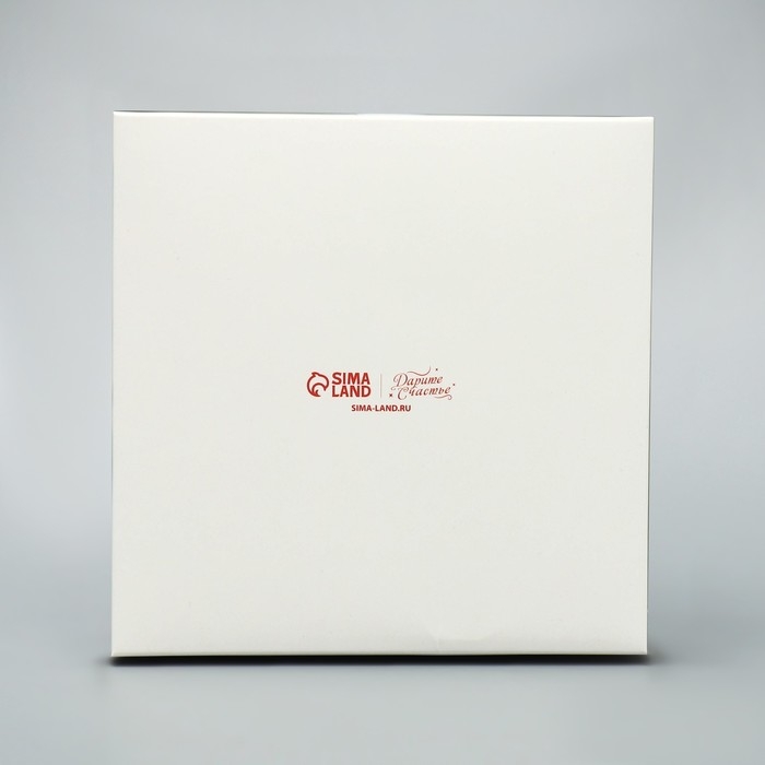 Коробка для капкейков складная с двусторонним нанесением &laquo;Венок&raquo;, 16 х 16 х 10 см, Новый год