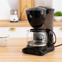 Кофеварка Luazon LKM-651, капельная, 650 Вт, 0.6 л, чёрная Кофеварка Luazon LKM-651, капельная, 650 Вт, 0.6 л, чёрная