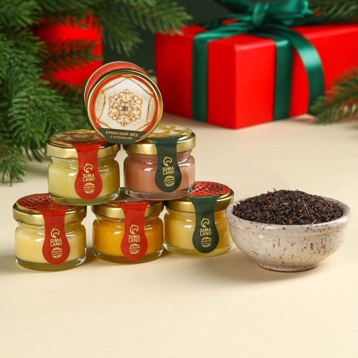 Подарочный набор &laquo;С новым годом!&raquo;: чай чёрный с мятой 50 г., крем-мёд 180 г (6 шт. x 30 г).