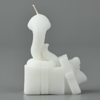 Новый год 2025! Свеча интерьерная «Новогодняя коллекция: Змейка с подарком», белая 77 х 61 х 35 Новый год 2025! Свеча интерьерная «Новогодняя коллекция: Змейка с подарком», белая 77 х 61 х 35