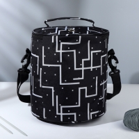 Сумка-футляр «Геометрия», 2 люверса, d = 21 × 23 см, цвет разноцветный Сумка-футляр «Геометрия», 2 люверса, d = 21 × 23 см, цвет разноцветный