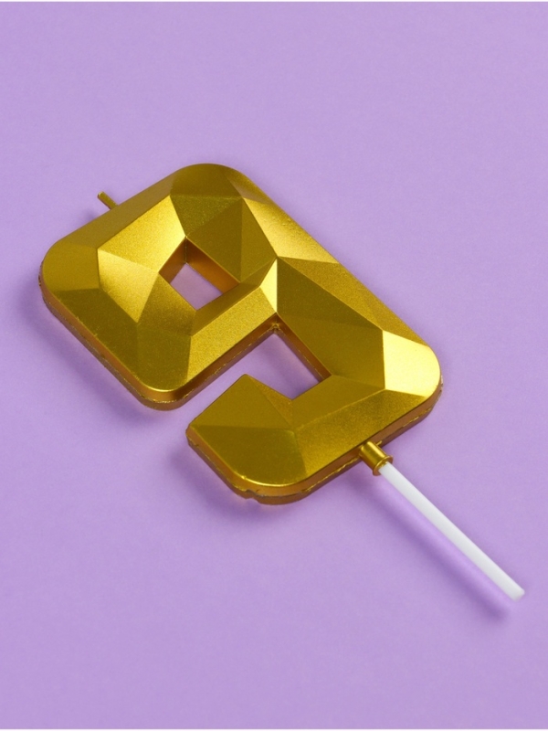 Свеча ГИГАНТ в торт на шпажке &laquo;Грань&raquo;, цифра "9", золотая, 9 см