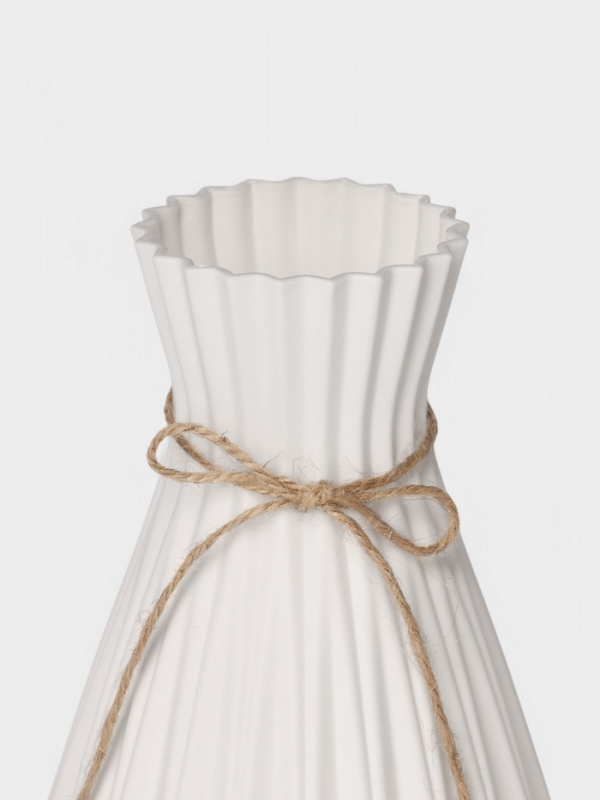 Ваза для цветов Arrows, пластик, 12&times;7&times;18 см, белая