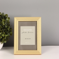 Фоторамка пластик "Lucy" 10х15 см, золото