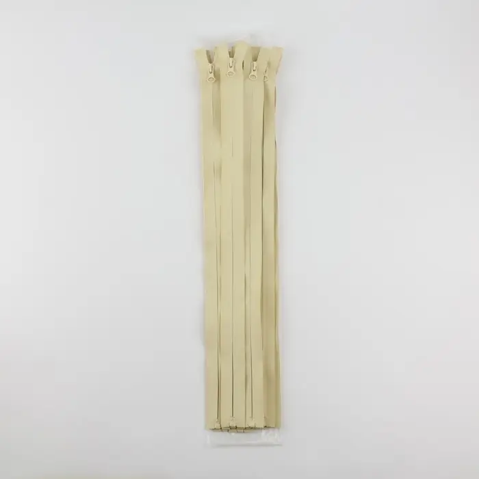 Молния &laquo;Спираль&raquo;, №7, разъёмная, водонепроницаемая, замок автомат, 50 см, светло-бежевая