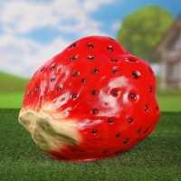 Садовая фигура из полистоуна &laquo;Клубника&raquo;, 27&times;30&times;36 см