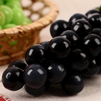 Муляж "Виноград матовый" 45 ягод 19 см, микс Муляж "Виноград матовый" 45 ягод 19 см, микс