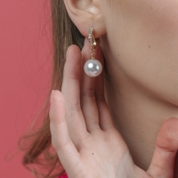 Серьги с жемчугом «Грейс» две бусины, цвет белый в золоте, шар №20 Серьги с жемчугом «Грейс» две бусины, цвет белый в золоте, шар №20