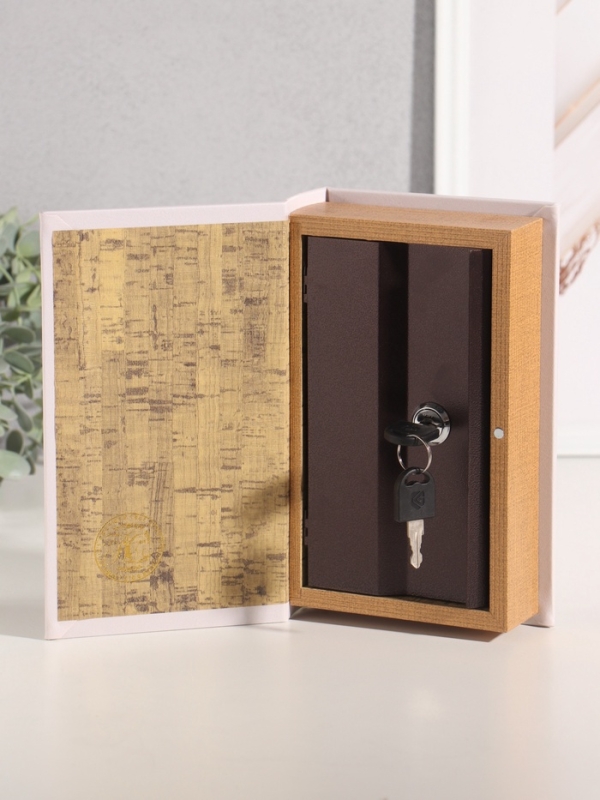 Сейф-книга дерево кожзам "Дорожное путешествие" 21х13х5 см