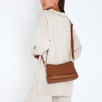 Сумка кросс-боди на молнии, цвет коричневый Сумка кросс-боди на молнии, цвет коричневый