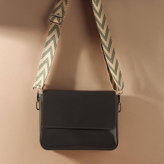 Ручка для сумки &laquo;Стрелки тройные&raquo;, с карабинами, 139 &plusmn; 3 &times; 3,8 см, цвет белый/серый