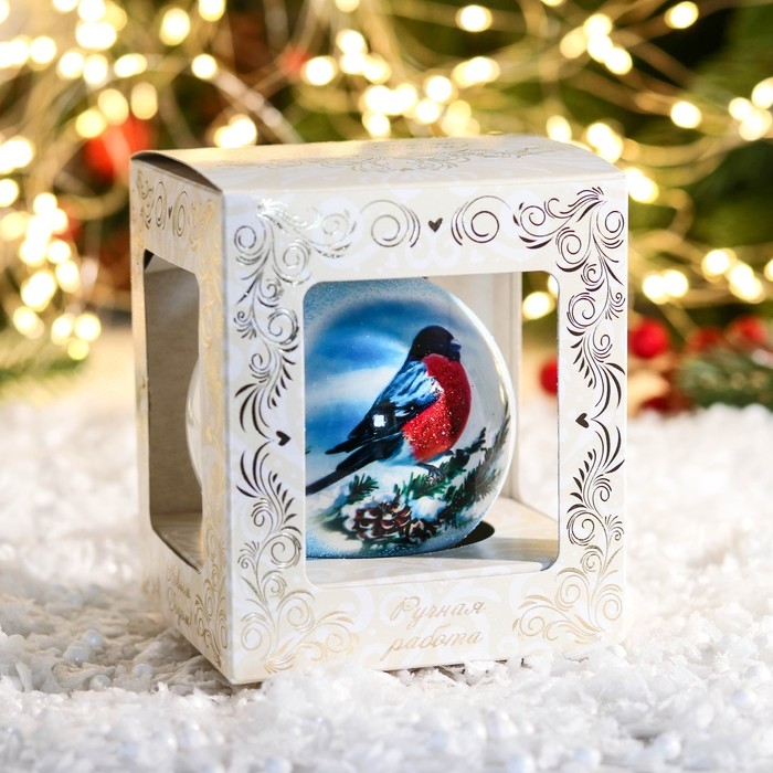 Шар новогодний "Снегирь на ветке" 8 см