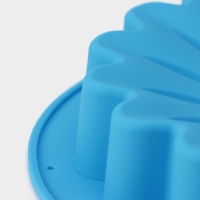 Форма для выпечки Доляна &laquo;Гербера&raquo;, силикон, d=23 см (внутр. d=19 см), цвет МИКС