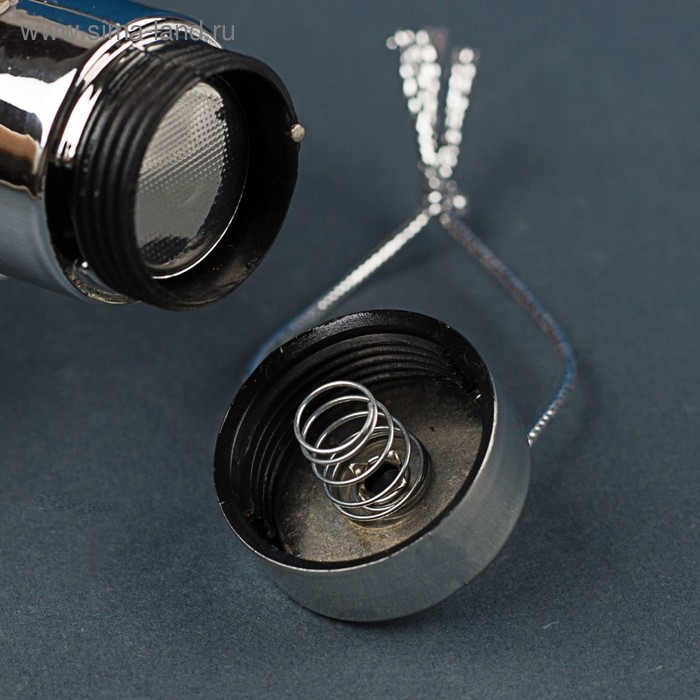 Ёлочный шар «Ягоды», батарейки, 5 LED, свечение тёплое белое Ёлочный шар «Ягоды», батарейки, 5 LED, свечение тёплое белое