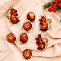 Набор украшений пластик 8 шт "Белочки и орешки" коричневый Набор украшений пластик 8 шт "Белочки и орешки" коричневый